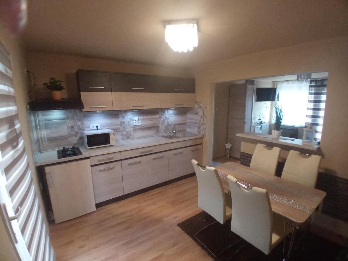 Erna Apartman Zalakaros Exterior foto